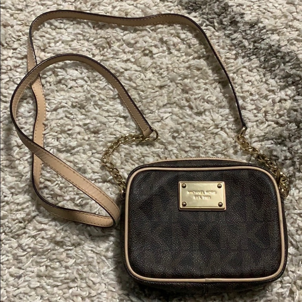 Michael Kors crossbody